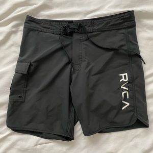 RVCA 4 Way Stretch Board short Size 32